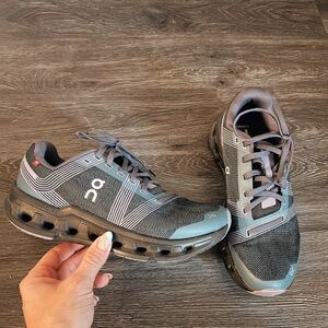 ON Cloud CloudGo NWOT running shoes